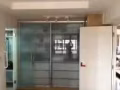 红山地铁站对面组屋主人房出租