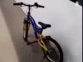 9成新的脚车要出让。。。一口价$50。。  ?