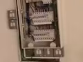 电工，跑线槽，拉线，装灯，长期合作兼职夜工也可以