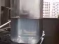 因回國出售釀酒機，帶技術