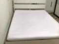 9成新宜家床