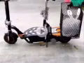 折叠式电动滑板车低价转让