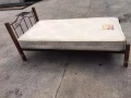 上下鋪鐵床