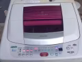 搬家出售多套冰箱洗衣機衣櫃餐桌等等，