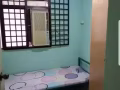 普通房 5 分钟到中峇鲁地铁站