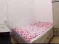 中峇鲁地铁站附近有房间出租
