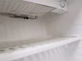 三星迷你冰箱及有輪子的儲物箱