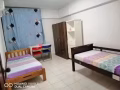 淡宾尼地铁站附近有一女孩床位出租，两人间。走路8分钟到地铁站。