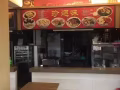 大巴窑203咖啡店面档聘请兼职助手。新公民，PR。请电90087322