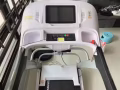 新买的跑步机，因为办了健身卡，现在要出售。