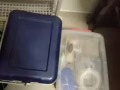 鱼具保温桶各种鱼线鱼钩两个鱼轮鱼竿