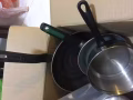 因本人回國，鍋 飯鍋 書 檯燈 單人床墊全部轉手