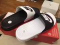 Nike拖鞋