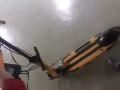 九成新大品牌滑板車