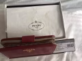 Prada 钱包