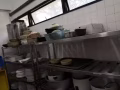 餐馆结束营业 大量餐具厨房设备免费赠送