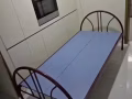 单人床