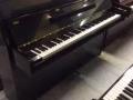 YAMAHA 二手钢琴出售，保养好，带琴凳，黑色，1年保修