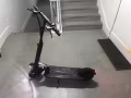 10寸電動車，牌照已註冊， 因要回國出售.