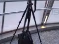出一个单反相机三脚架，几乎全新