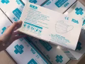 醫用口罩現貨 大批民用三層 50片 35新幣 微信：335945542