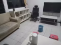 湖畔地铁站旁边泳池公寓招男搭房，夫妻间，可报制造业地址，环境优美，套只住几人