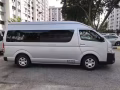 13座包车服务$50/趟-$40/小时（3小时起）。欢迎提前预约用车