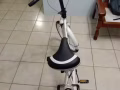 20寸折叠自行车 .湖边