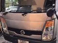 換工作（汽車鈑金工）