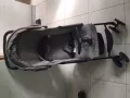嬰兒車