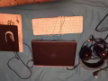 出售一台筆記本電腦