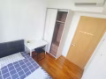 阿裕尼aljunied 正地铁站，下楼即到MRT，jcu学生首选 步行7分钟
