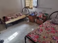 裕廊东大牌250男女打房招租