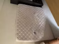 Queen size 双人床垫，40块一套，海军部自取。