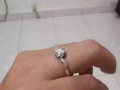 莫桑女钻戒指
