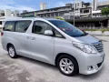 7座MPV商務車(豐田埃爾法Alphard)提供接送和包車服務