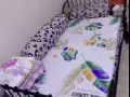 单人床和屏风
