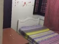 马里斯它，小房间出租