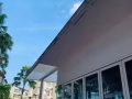 公寓男床位出租，一套房住六個人一間房住三個，合法地址，因為一個回國，現在少一個人