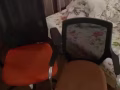 出售床 椅子 床垫