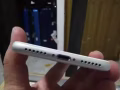 Apple iPhone 8-256-銀色    XR-64-藍色