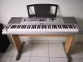 八成新Yamaha DGX-230 （76鍵）電子琴