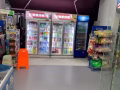 便利店出顶