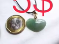 天然翡翠