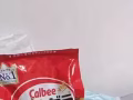 木製帶抽屜桌子