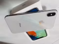 出售一部iphone x 64G $380