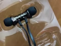 耳机 