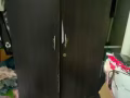 衣櫃和一個小柜子