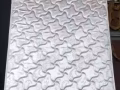 全新的单人床有买的打电话81664562