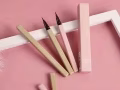 极细自然眼线笔